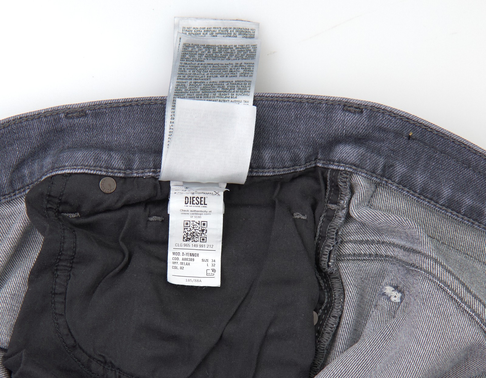 Diesel D Yennox 0ELAX Tapered Jeans Mens Size W34 L32 Stretch Denim Button Fly - Image 18