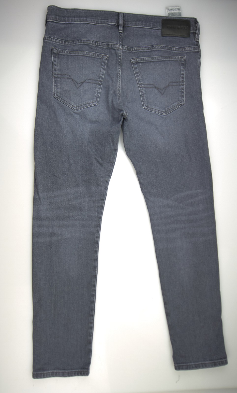 Diesel D Yennox 0ELAX Tapered Jeans Mens Size W34 L32 Stretch Denim Button Fly - Image 3